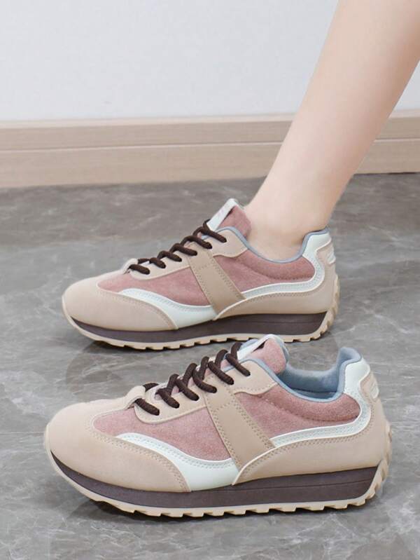 Sapatos vulcanizados respiráveis de sola grossa casual feminino, altura aumentada, de estilo coreano 2024 outono