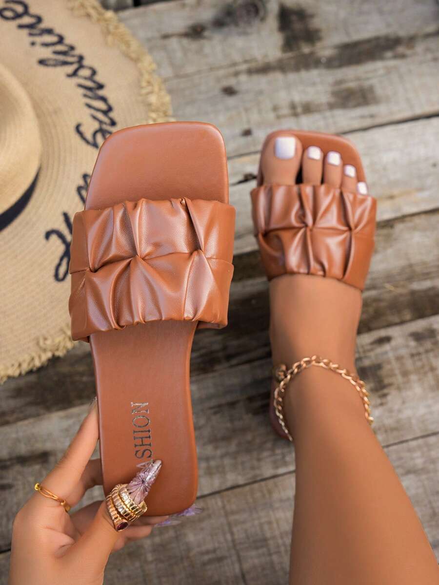 Women's Simple Solid Color Flat Sandals With Pleated Strap, Faux Pearl And Flower Transparent Strap Elements, Versatile For Spring And Summer