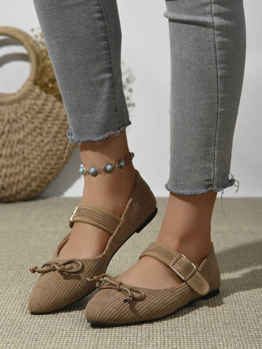女士时尚新款户外蝴蝶结金属扣低帮时尚玛丽珍压花轻质尖头一脚蹬平底鞋 - 棕色 - 查看 1