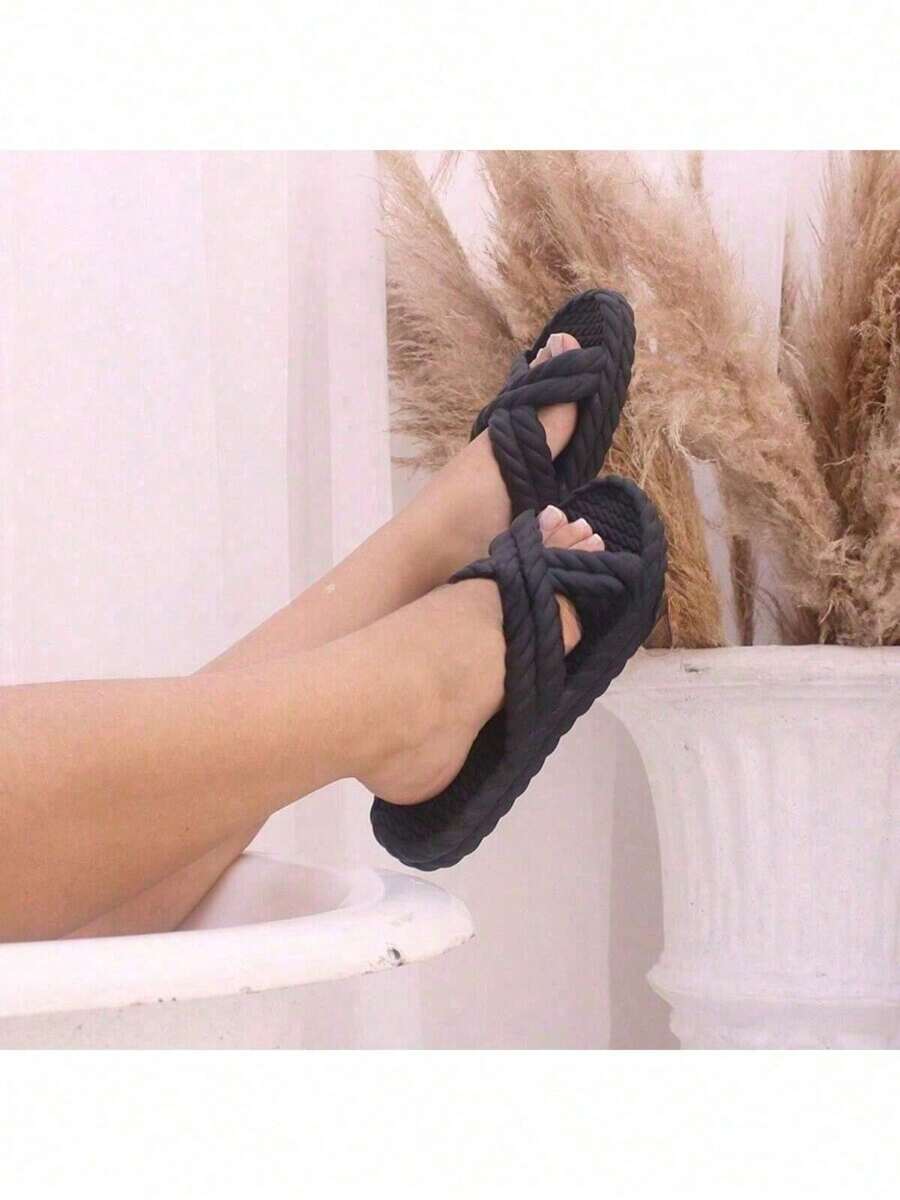 X-Cloud Platform Sandal Comfortable And Lightweight Flip Flops 34 To 40 - Style On Feet - Hitam - View 1
