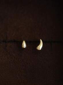 1 Paar S925 Sterling Silber vergoldet 14K Gold asymmetrische Ohrstecker in Wassertropfenform mit glänzender Oberfläche, Schmuckgeschenk für den täglichen Gebrauch für Frauen, Freunde, Schulkameraden