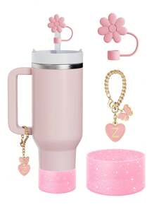Set de 3 piezas: 1 pieza Tapa de pajita de silicona hexagonal, 1 pieza Marcador de taza con forma de letra/corazón/mariposa, y 1 pieza Funda de taza con purpurina, adecuado para tazas de 30-40 onzas, diámetro de pajita de 9-10 mm, tazas de vidrio con asa, decoración de mariposa rosa linda, regalo para el Día de la Madre