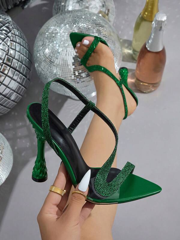 2024 صنادل بنعل مفتوح مزينة بتمساح من البلور وحزام شفاف حول الكاحل، نسائية مثيرة بكعب عالي وسيقان رفيعة مناسبة للصيف