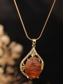 1pc Stainless Steel "Leaf Knows Autumn" Egg Leaf Shape Necklace, Luxury 18K Gold Amber 4-Color Teardrop Pendant, Suitable For Women Party And Daily Wear