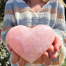 Hochwertige polierte Rosenquarz Herz im Boho-Stil, Naturkristall, Kristall-Heilung, Reinigung des Geistes, Yoga Meditation, Ausgleich von Körper und Geist, Dekofigur für Zuhause, Valentinstag Geschenk für Frauen, Geschenk für Eltern, DIY, Feiertags-Geschenk, Kristall-Kunsthandwerk, Geschenk zur Graduierung für Mitschüler, Ostergeschenk, Neujahrgeschenk, Weihnachtsgeschenk