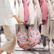 1 pièce Sac de rangement de voyage pliable et compact avec une très grande capacité pour les vêtements, les courses, la gym, la natation, les cadeaux de Noël, de la Saint-Valentin et du Nouvel An