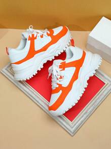 白橙时尚高街通勤男士运动鞋，独特时尚厚底休闲厚底运动鞋，耐用且减震，适合日常穿着、度假和旅行 - 白橘 - 查看 3