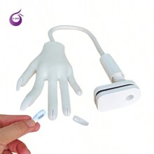 1 Peça Mão de Prática + 50 Unhas Postiças para Unhas Acrílicas, Mão de Prática em Silicone para Unhas, Dicas de Unhas Nunca Caem, Manequim de Mão Falsa para Prática de Unhas, Mão de Manequim de Prática Flexível com 100 Peças de Dicas de Unhas