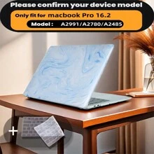 有 4 种图案可供选择，均配有键盘保护膜。它与 MacBook Air Pro 保护套、13/14/15/16 英寸电脑保护套兼容，并配有键盘保护膜