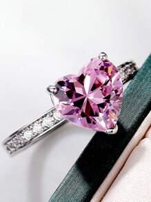 1pc Fashionable Luxury Ring With Heart-Shaped Pink Diamond Zirconium Stone, Engagement Jewelry For Women