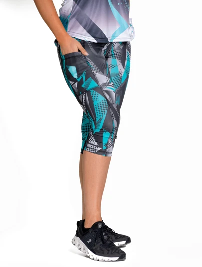 MAXFIT SPORTS Leggings Capri Deportivos Mujer Rhinomax – Cintura Alta, Ligeros y Cómodos, con Bolsillos para Celular, Diseño de Vanguardia, Elásticos, Yoga Pants y Mallas Deportivas Mujer  Modelo 5