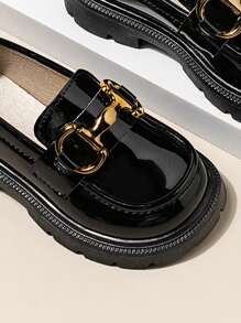 女童防水轻便平底一脚蹬乐福鞋，公主英伦风格，适合所有季节