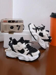 Neue Frühlingskinder Anti-Rutsch stoßabsorbierende atmungsaktive klassische vintage Chunky Sneaker, Freizeitschuhe, funktionale Schuhe geeignet für tägliche Fahrten, Sport, Schule, Reisen, zufällig handbemalte Außensohlen