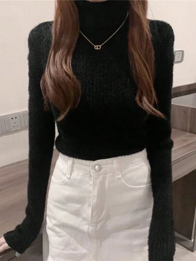 高领纯色针织毛衣，秋冬休闲款