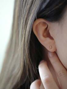 1 Paar S925 Sterling Silber vergoldet 14K Gold asymmetrische Ohrstecker in Wassertropfenform mit glänzender Oberfläche, Schmuckgeschenk für den täglichen Gebrauch für Frauen, Freunde, Schulkameraden
