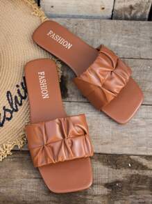 Women's Simple Solid Color Flat Sandals With Pleated Strap, Faux Pearl And Flower Transparent Strap Elements, Versatile For Spring And Summer - Brown - View 5