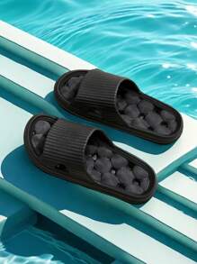 Sandalias de plástico para mujer, sandalias ligeras y antideslizantes con agujeros de drenaje para interiores, sandalias ligeras y porosas de secado rápido para ducha, baño, piscina. Sandalias de plástico negro de EVA ligeras y antibacterianas para el hogar, baño, hotel, playa, masaje. - Negro - Ver 5