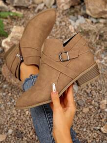 2025秋冬女士时尚踝靴和短靴，2024新款尖头设计别致粗跟细长靴