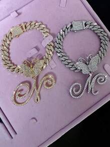 银色女士项链 A-Z 首字母个性化嘻哈经典蝴蝶字母吊坠链项链和手链套装饰物 26 个幸运字母，适合男女日常佩戴情人节时尚珠宝礼物，妈妈，母亲，母亲节，礼物 - 蝴蝶型 - 查看 7