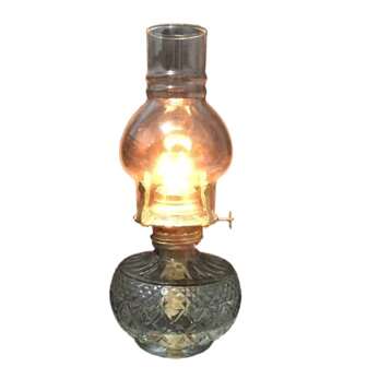 1 Decoration Vintage Glass Oil Lamp Exquisite Base Four Claw Lamp Head Glass Fuel-Burning Lamp Gift(Excluding Fuel),Home Decor ,Room Decor