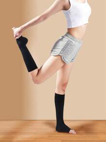 Cofoe 1 Pair Black Calf Compression Socks 15-21mmHg Knee Anti-Fatigue Compression Stocking Open Toe Leg Stockings Eliminate Edema Sock For Men Women Gym Accessories - Black - View 3