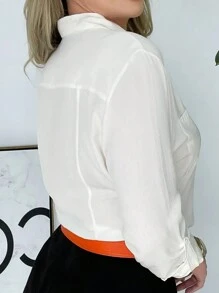 Women's Long Sleeve Dress Shirt With Pocket Detail - 奶油色 - 查看 2
