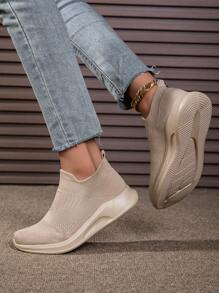 Neue leichte Freizeitschuhe für Frauen, bequeme Sneaker, atmungsaktiv und staubdicht, mit Sockendesign für einfaches An- und Ausziehen, modischer, vielseitiger Freizeitstil, geeignet für verschiedene Anlässe, Unisex/Paar-Design