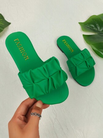 儿童时尚户外凉鞋夏季方头平底鞋系带凉鞋新款女童鞋时尚沙滩拖鞋