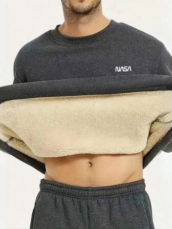 男士字母印花套头连帽衫，圆领，宽松版型，休闲时尚，长袖，保暖内衬，适合秋冬季