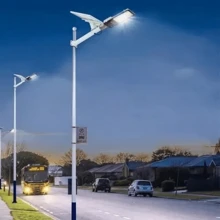 Lampara Led Solar Luminaria Suburbana Alumbrado Publico 200w FOUND HOME FHM_LS-200