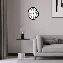 1 pieza Reloj de pared moderno y artístico de 12-16 pulgadas con diseño asimétrico retorcido de madera - Funciona con batería, silencioso y adecuado para sala de estar, dormitorio, habitación estética, cocina, comedor, oficina, decoración de pared del hogar, decoración de pared de galería de arte, regalo para amigos (Batería no incluida)
