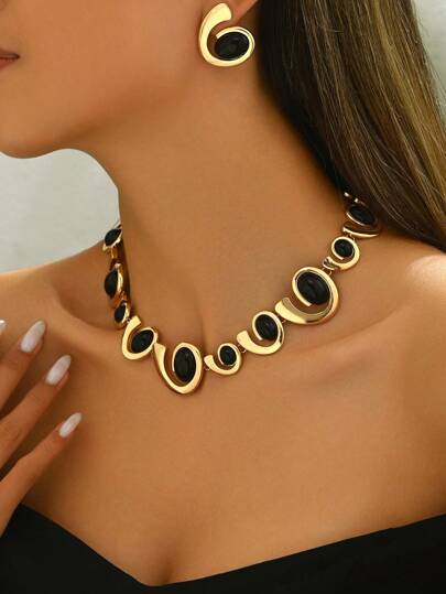 2 Pieces Women Jewelry Set, Includes 1 Asymmetrical Shaped Black Rhinestone Gradient Necklace And 1 Pair Of Asymmetrical Shaped Black Rhinestone Stud Earrings, Classic Elegant Style, Suitable For Daily Wear, Festivals, Parties