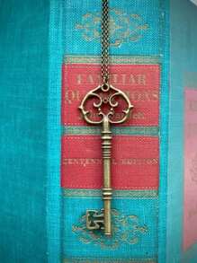 1 pieza Colgante de llave mágica misterio gótico, collar de joyería de brujería vintage de bronce plateado como regalo para hombres
