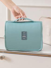Neceser, neceser con parche con letra, neceser con gancho, neceser cosmético azul de gran capacidad, neceser de maquillaje, bolsa de maquillaje, bolsa de artículos de tocador, cubos de embalaje, artículos esenciales para viajes, artículos esenciales para cruceros, artículos esenciales para dormitorios, regalos para damas de honor, regalos para mamá, regalos de cumpleaños, regalos para amigos y maestros, decoración del hogar, decoración del baño, la sala de estar y el dormitorio, organizador de baño, organizador de joyas, organizador de aceite de labios, organizador de esmalte de uñas, organizador de maquillaje, maleta de maquillaje, organizador de viaje de maquillaje, artículos esenciales, regalos, accesorios con cremallera, uñas