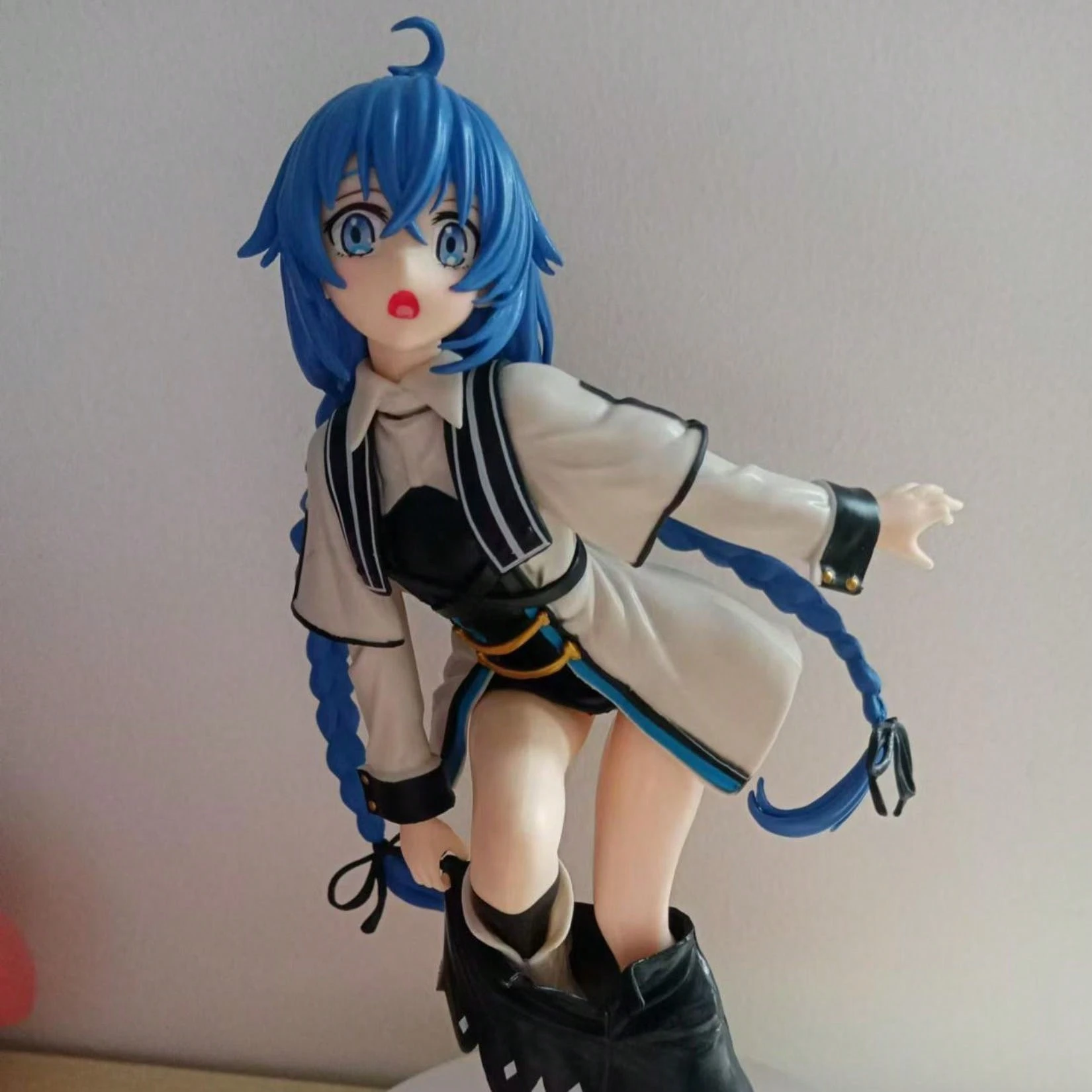 Discover the enchanting 23 cm resin anime witch figure – a must-have for collectors and anime enthusiasts