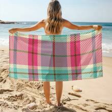 1 Toalla de playa a cuadros retro roja y verde, toalla de playa personalizada, portátil y de moda, material de mezcla de poliéster de secado rápido, suave y amigable con la piel, anti-arena y absorbente de agua, estilo universal apropiado para piscinas, viajes, yoga y entrenamiento de natación, disponible en varios tamaños, gran regalo para el verano y las vacaciones