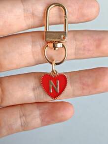 Letter Heart Pendant Keychain, Initial Letters A-Z Bag Pendant,Alloy Fashion Charm Key Ring,With Carabiner,Personalized Initial Key Holder For Backpack,Wallet,Headphone Case,For Friends, Family, And Couples Ideal Gift