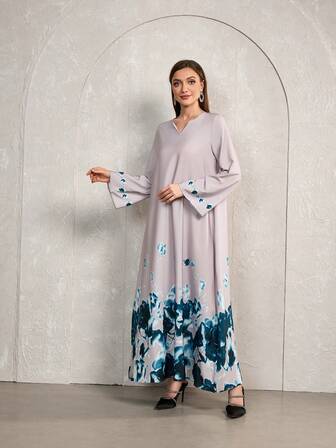 V 领连衣裙，全身印花拼布，厚实柔软的四向弹力面料，优雅奢华的阿拉伯风格女式春夏连衣裙