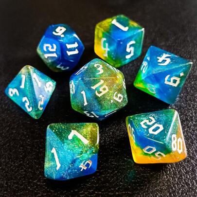 一套 7 个闪光骰子 - 丙烯酸，易于阅读的数字，适用于角色扮演游戏和棋盘游戏 - 游戏玩家的完美礼物！