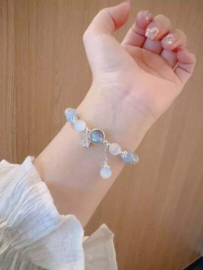 1 件时尚猫眼石串珠手链，送给朋友的礼物