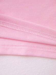 Camiseta de hombros caídos con estampado de coche y letra - Rosa - Ver 6