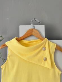 Women's High Neck Blouse With 2 Buttons Premium Ribbed Knit - 黃色 - 查看 1
