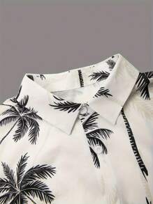 Set de 2 piezas de conjunto de moda para hombre: Polo de manga corta con estampado de árbol de coco y shorts con cordón de color liso