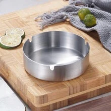 10cm Diameter Large Capacity Metal Ashtray, Indoor & Outdoor Use Metal Cigarette Ashtray, Desk Ashtray For Office, Balcony, Home Decor - Silver - View 3