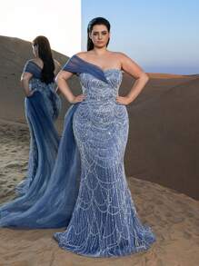 Faeriesty Haute Glamour Plus Luxury One-Shoulder Tulle Overlay Beaded Gowns Formal Dresses & Evening Gowns - Dusty Blue - View 2