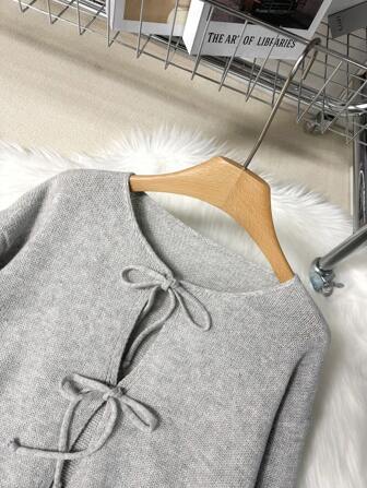 [上衣] 纯色扭纹前长袖开衫，极简风，办公装，复古，简约，法式，女式前系带纯色针织开衫，可穿在纽扣衬衫外面，超大可爱开衫