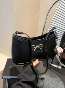 棒球饰品、时尚休闲女士单肩法棍包、金属蝴蝶结装饰腋下单肩包、新月手提包、百搭通勤包、户外休闲包、拼布手提包 - 黑色 - 查看 4