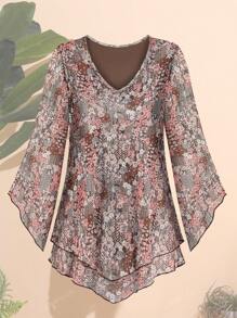 CheersLife Blusa elegante de talla grande para mujer, cuello en V, capas dobles, malla elástica, camisas de trabajo informales holgadas, blusas tipo túnica con mangas acampanadas 3/4 y volantes