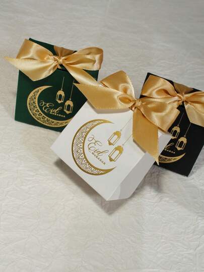 10pcs Eid Al-Adha Mubarak Festive Eid Mubarak Mini Gift Box Favor Boxes In Elegant Green, Black, And White With Gold Foil Crescent Moon And Lantern Design. Ideal For Storing Candies, Chocolates, And Small Gifts. Perfect For Eid Celebrations And Special Occasions. Stylish Packaging For Memorable Gifting!