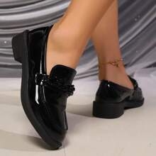 新款英式女款春季乐福鞋，漆皮鞋面，厚跟，软底，舒适真皮鞋 - 黑色 - 查看 4